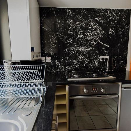 London Collection - Old Compton Soho Appartement Buitenkant foto