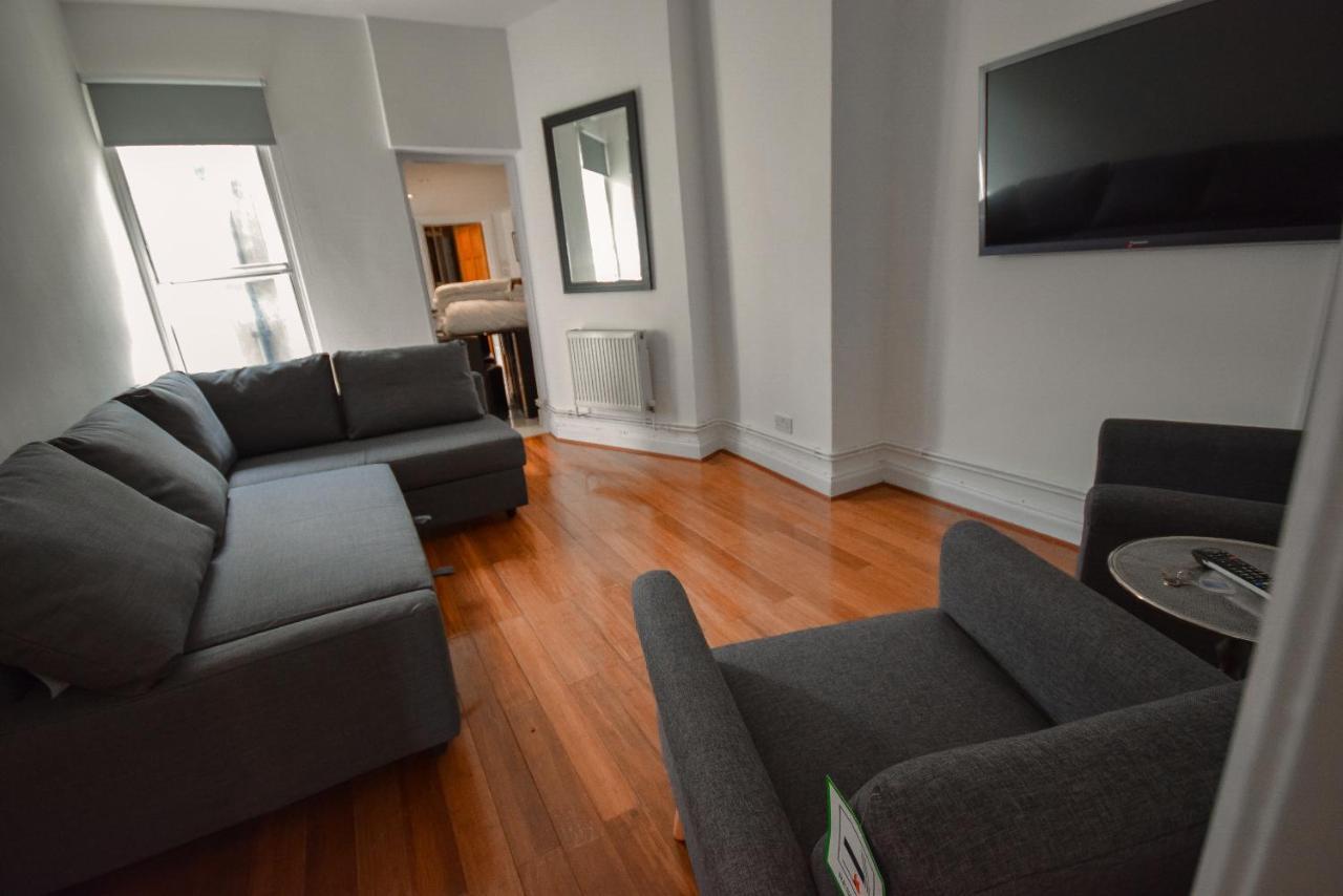 London Collection - Old Compton Soho Appartement Buitenkant foto
