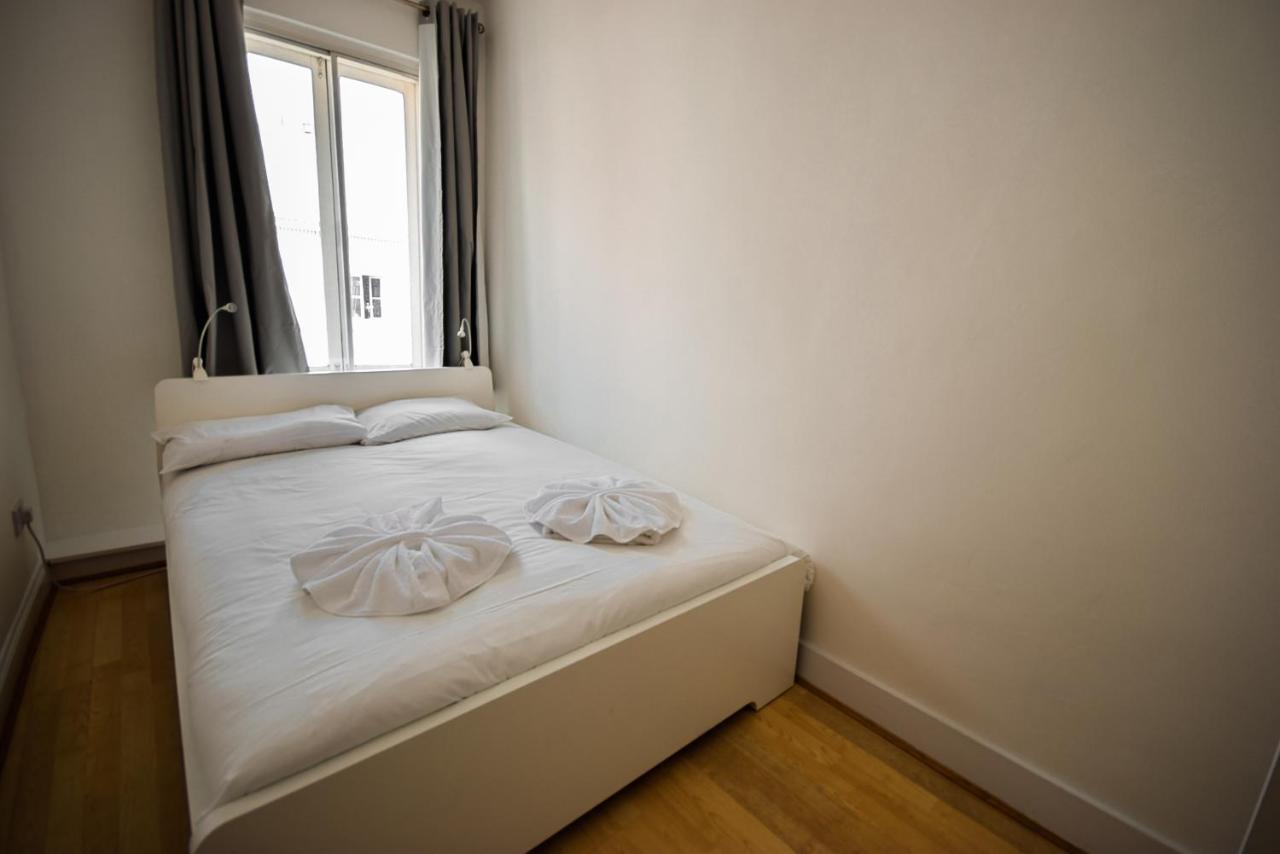 London Collection - Old Compton Soho Appartement Buitenkant foto