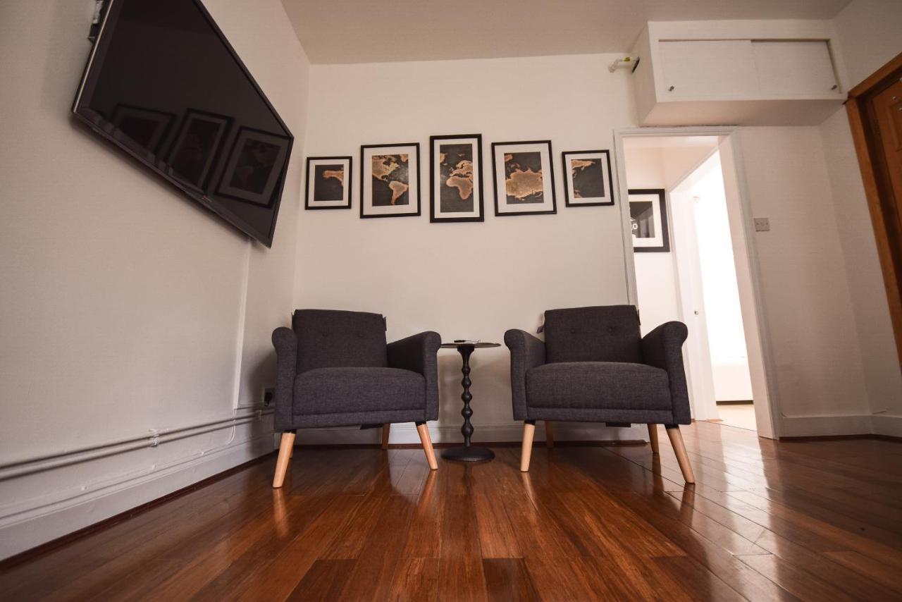 London Collection - Old Compton Soho Appartement Buitenkant foto